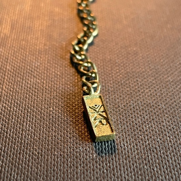 Silpada (KR India) Crossbar Crystal Brass Necklace - Picture 3 of 3